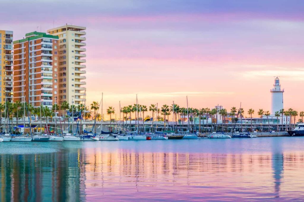 Image of the port of Malaga, to talk about where the Costa del Sol is.