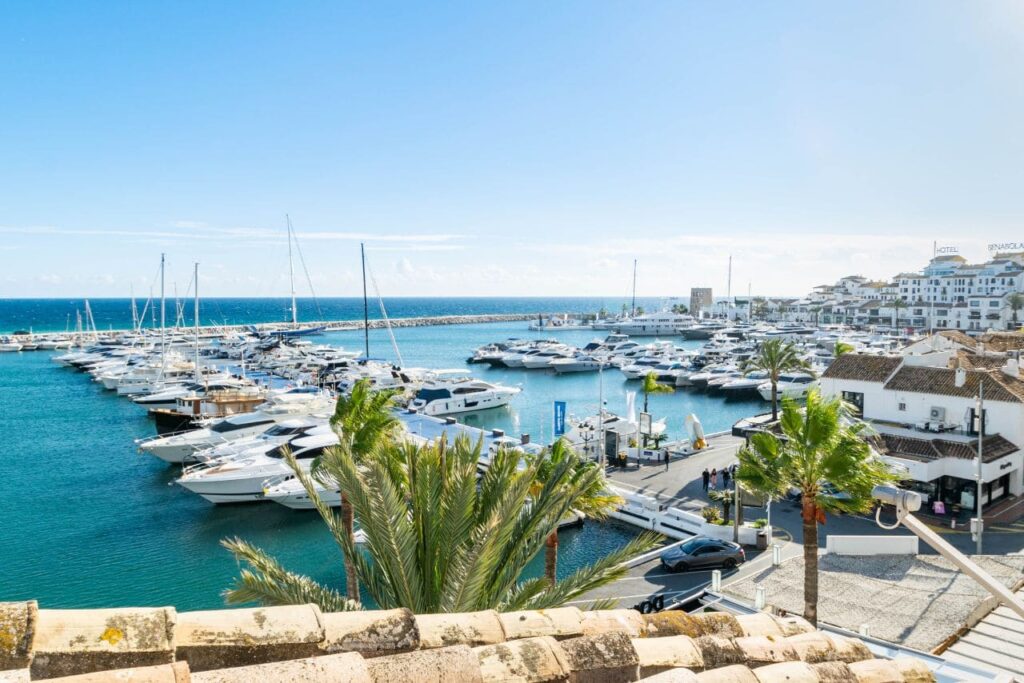 Image en gros plan de Puerto Ban?s ? Marbella.