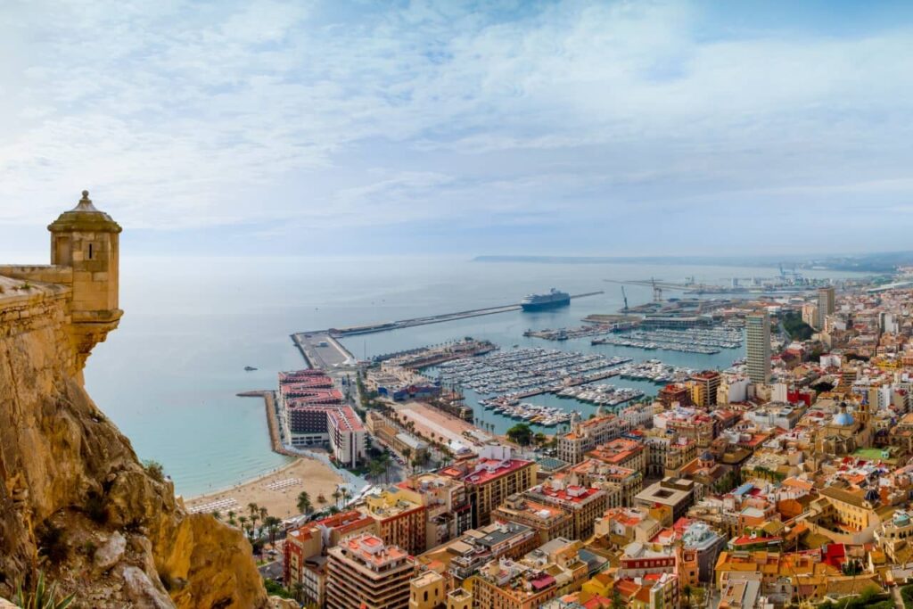 Picture from the Castle of Santa Barbara, one of the best views and things to do in Alicante.