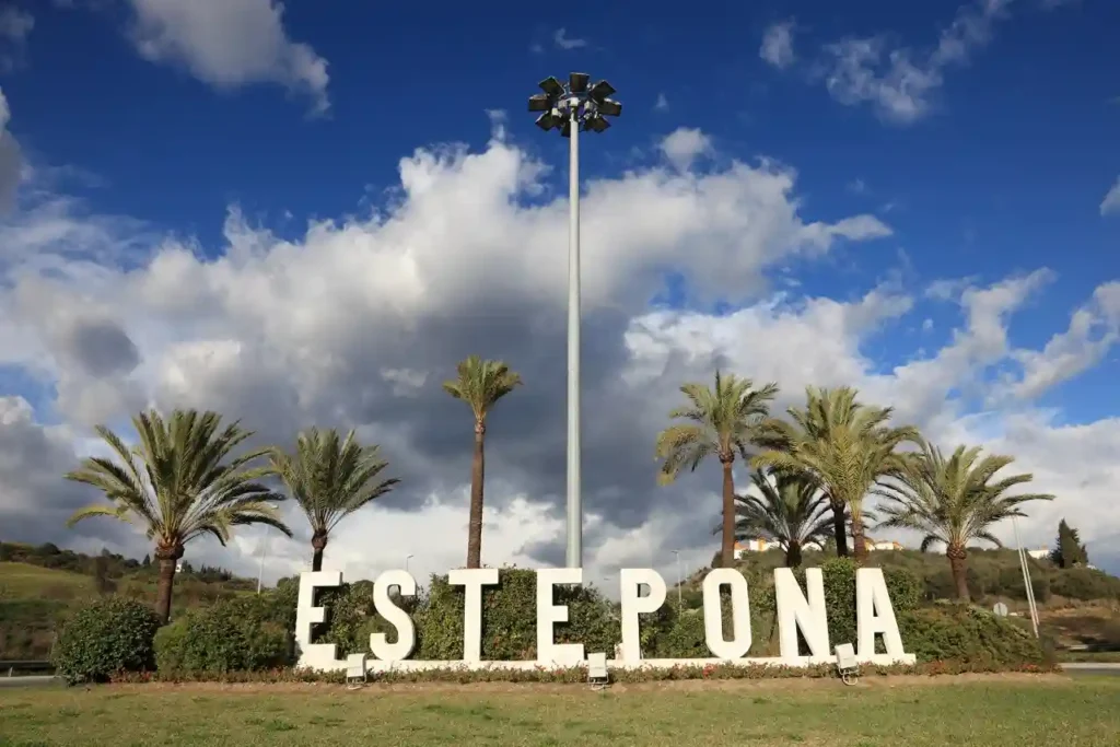 Estepona is one of the areas with the most golf courses on the Costa del Sol.